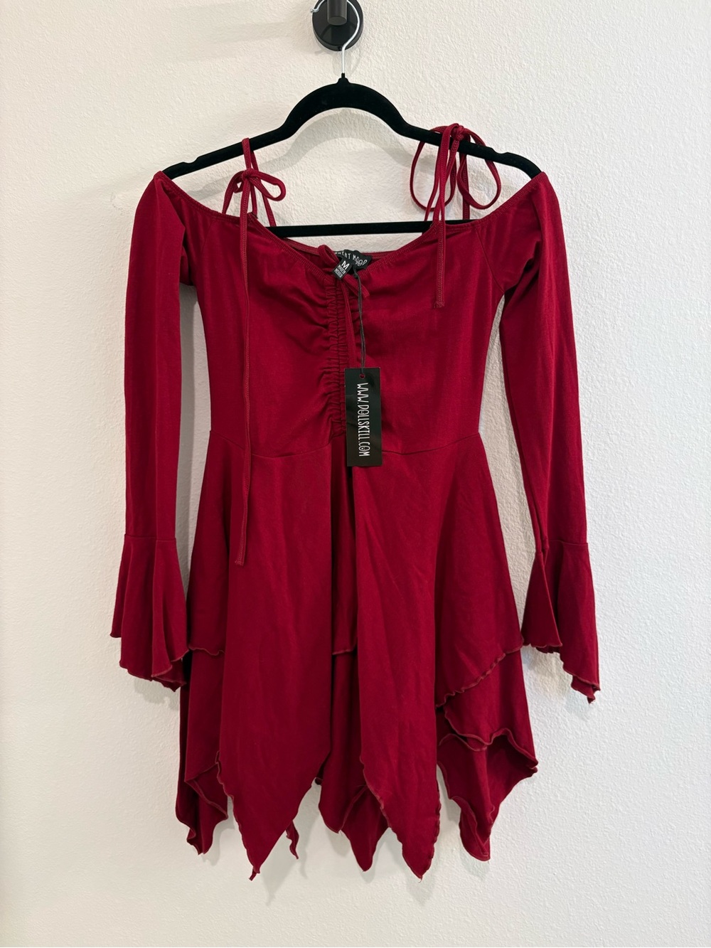 NWT Current Mood Dollskill Burgundy Off-Shoulder Handkerchief Hem Blouse